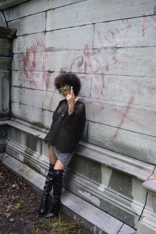 F4F5BB92-C83E-4E88-8D1E-29EA621ACF3F 1